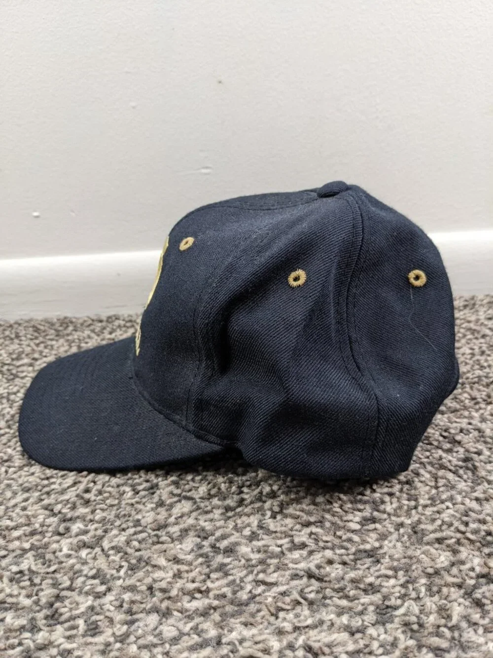 Vintage 90s Notre Dame Fighting Irish Football Hat Cap Champion Wool Snapback OS